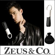 Zeus&Co. Deri Anahtarlık Hediye Kesesi içinde